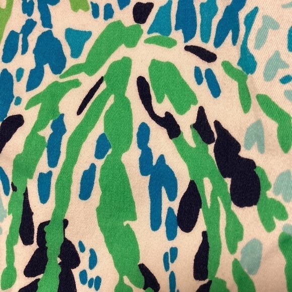 Lilly Pulitzer The Callahan Let’s Cha Cha Short - Picture 5 of 16